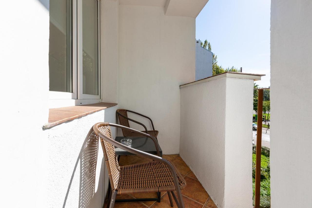 Apartments City Center Ochota By Noclegi Renters Warsaw Exterior photo